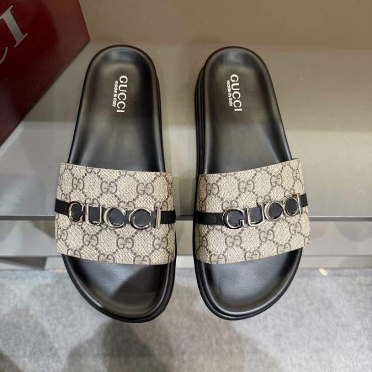 Picture of Gucci Slippers _SKUGuccisz38-45mnq02112405